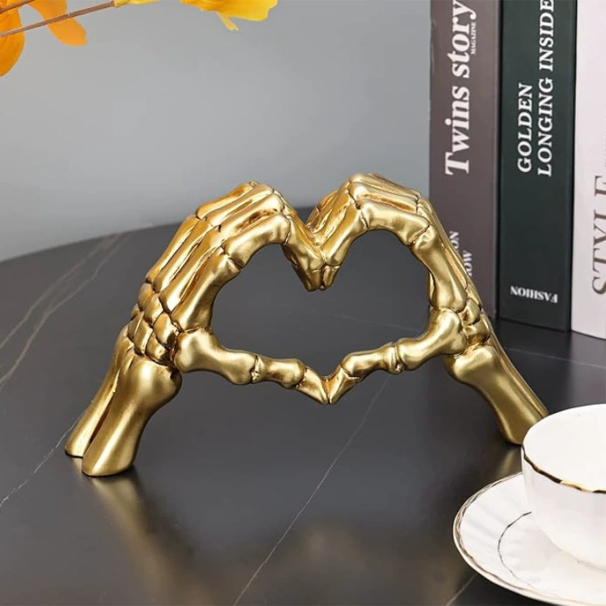 Spooksy™ Halloween Resin Abstract Skeleton Statue Love Ornaments Heart Shape Finger Gesture Figurines Halloween Home Desktop Decoration for Shelf Display Coffee Table Centerpiece Wedding Decor