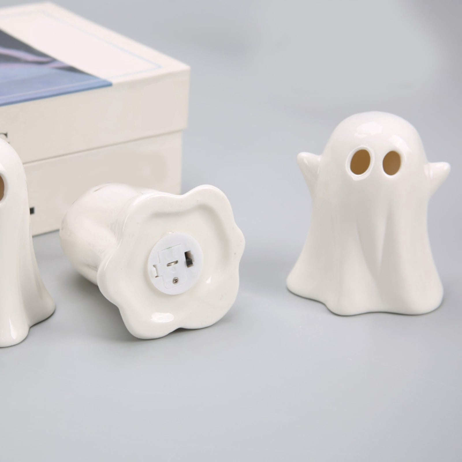 Spooksy™ 3 Pcs Halloween Spooky Ghost Ornaments â?? Warm Glow with Eerie Eyes, Halloween Decorations for Snack Tables, Dessert Stations & Halloween Party Setups â?? perfect for Costume Parties with spooky setups