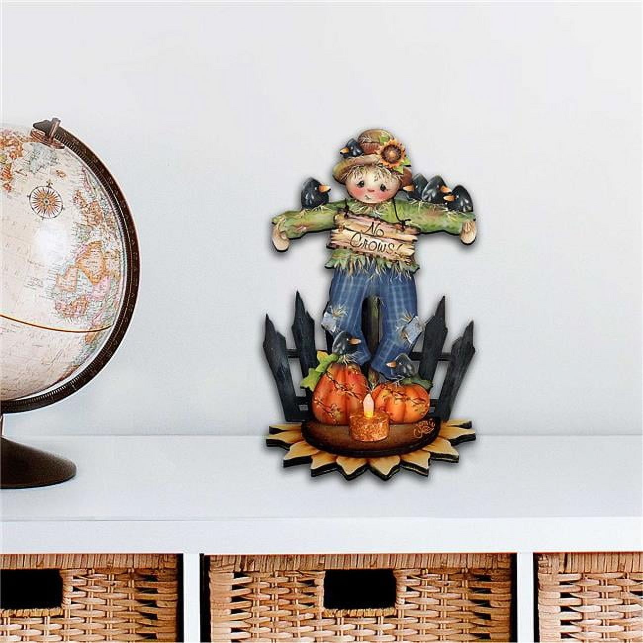Spooksy™ Designocracy 8457404M 12 x 9 in. No Crows Scarecrow Halloween Outdoor Decor Large Ornaments